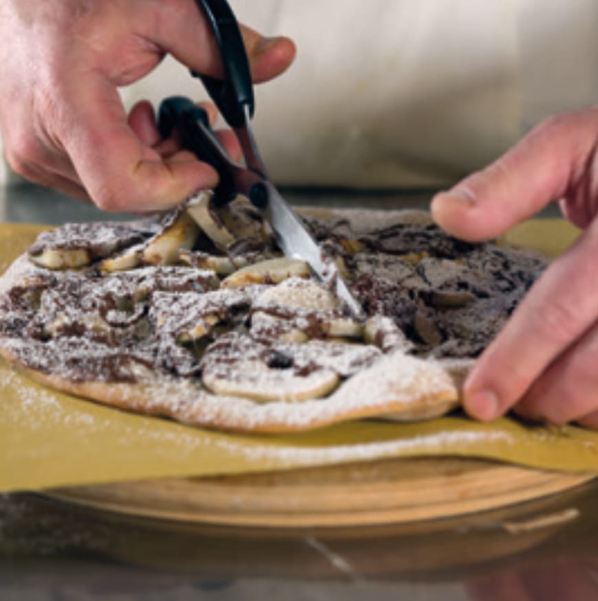 Focaccia pere e cioccolato